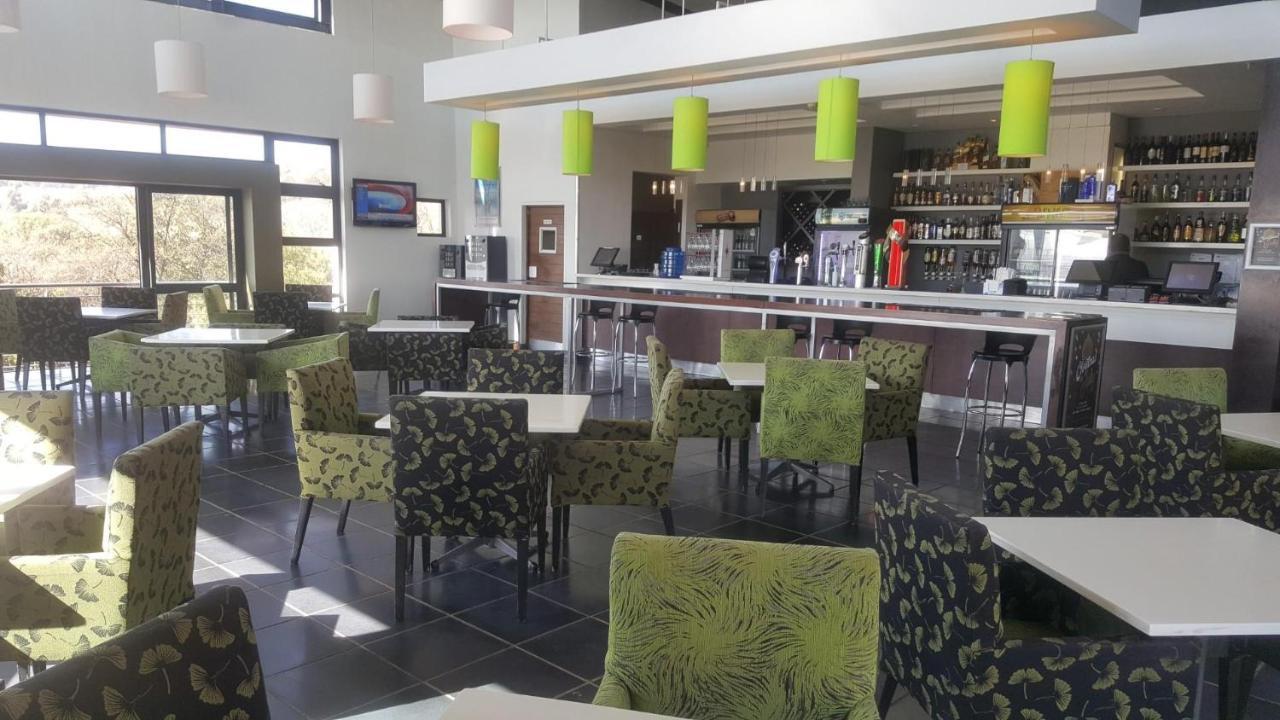 Modern Apartment In A Secure Golf Estate.Wifi روديبورت المظهر الخارجي الصورة